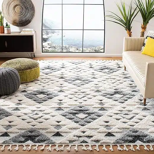 Compare Safavieh Shag vs. nuLOOM Geometric Rug